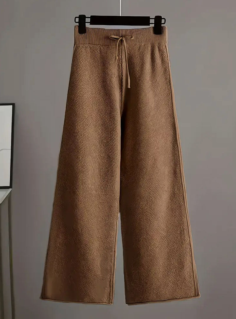 SOFIA KNIT COMFORT SWEATER SET