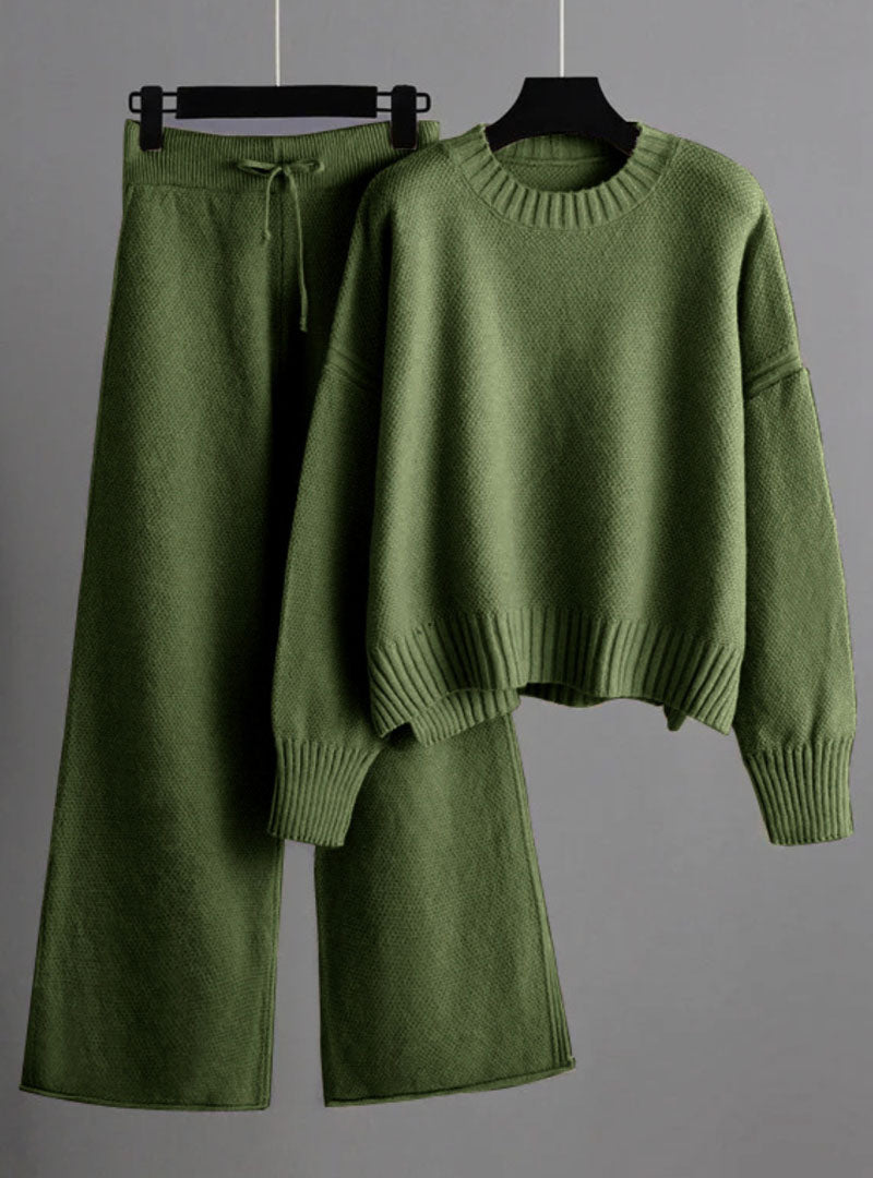 SOFIA KNIT COMFORT SWEATER SET