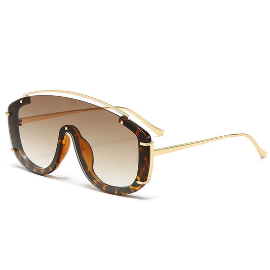 Jacqueline Shield Arc Sunglasses