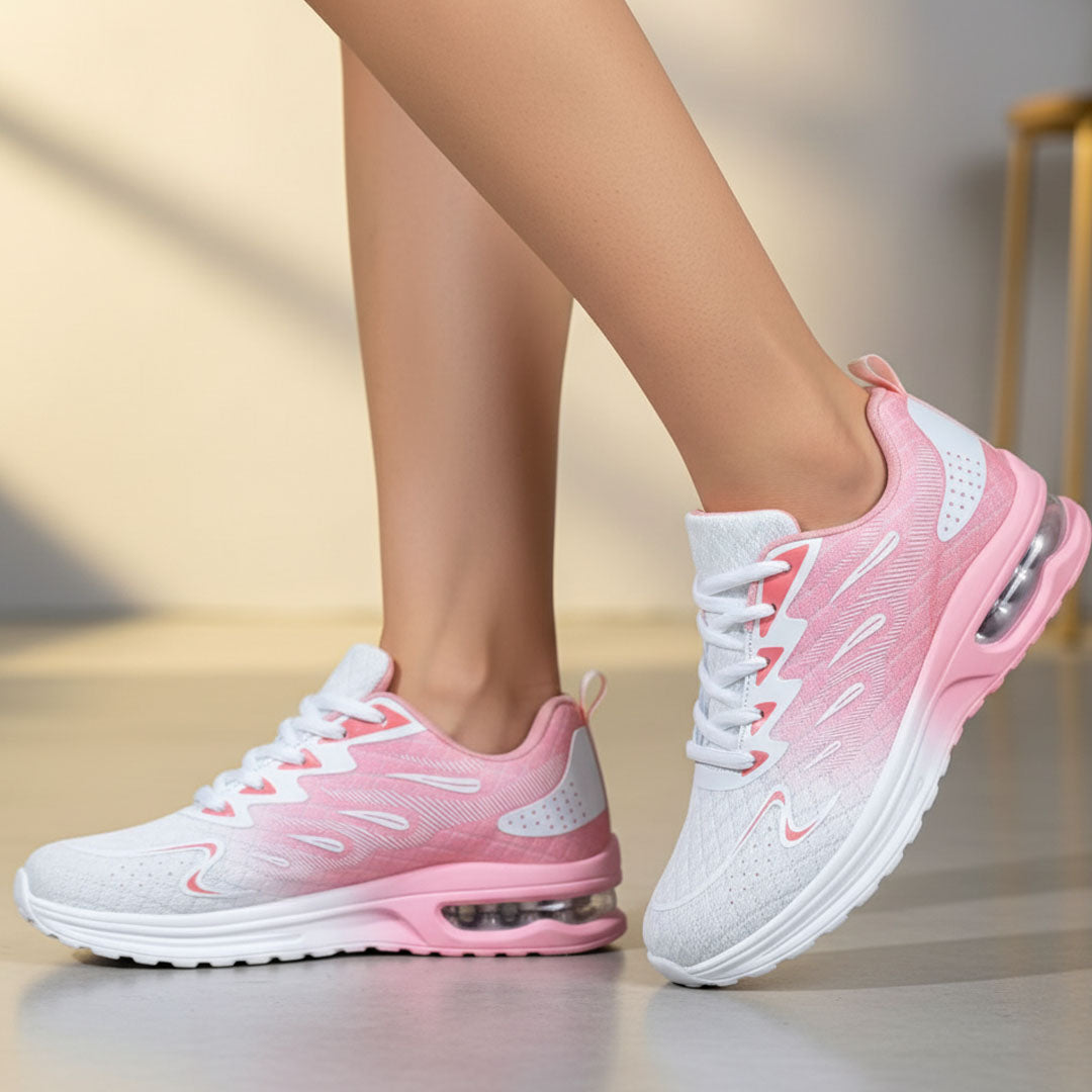 LARA PERFORMANCE COMFORT SNEAKER